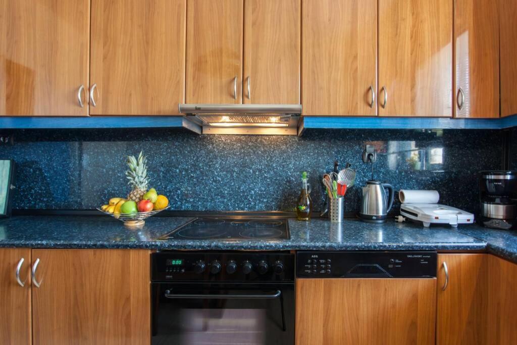 העיירה רתימנו "Armens Luxury Home" 3 Minutes From The Beach By Foot מראה חיצוני תמונה